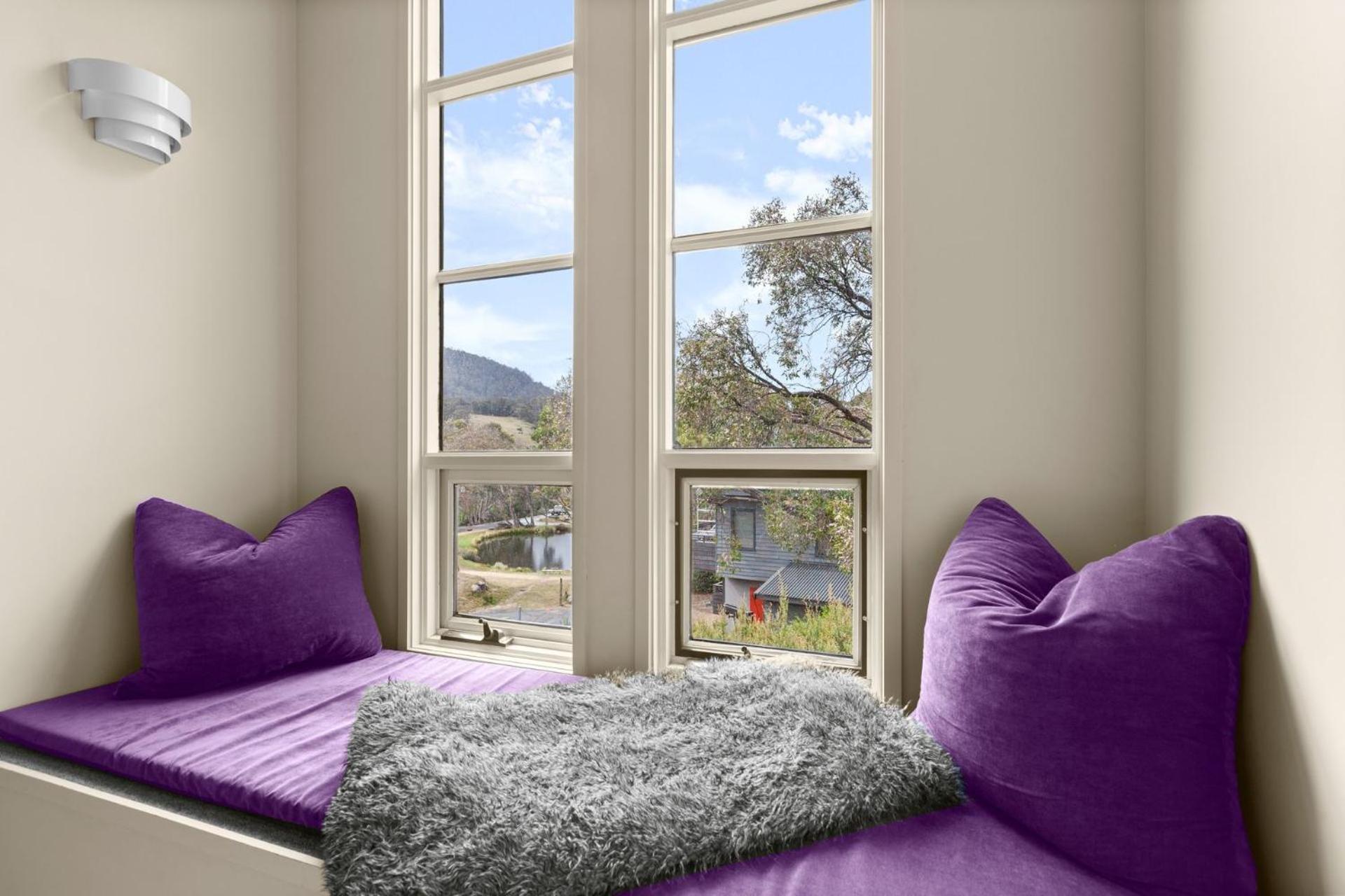 Village Green 2 Bedroom Loft Townhouse With Views Fireplace And Garage Parking Тредбо Экстерьер фото